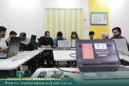 دورات تخصصية